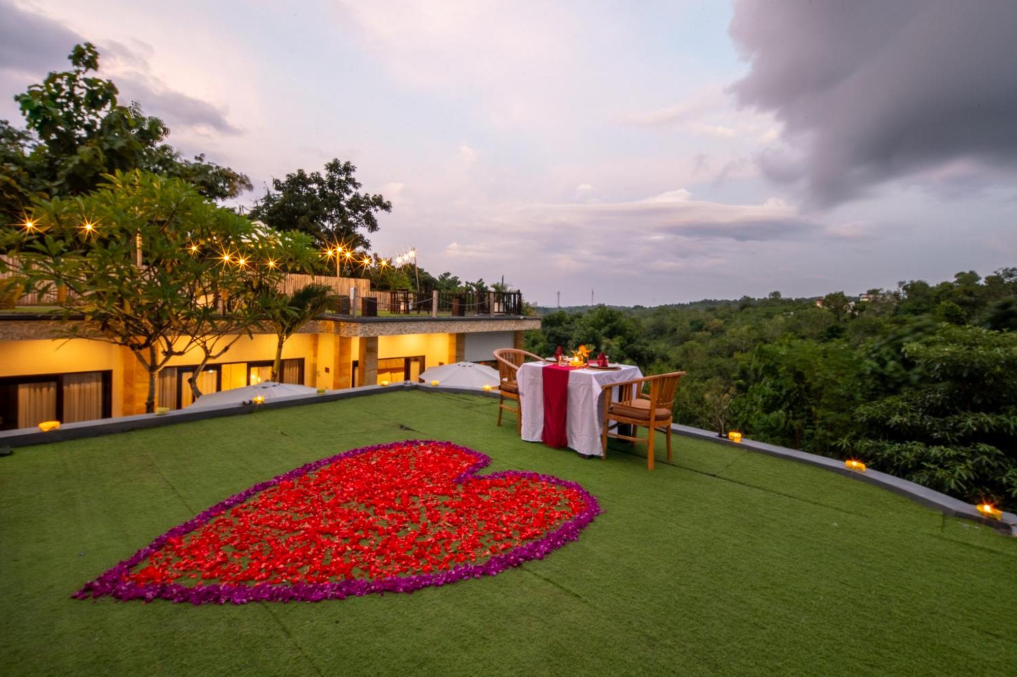 Abasan Hill Hotel&Spa Toyapakeh Buitenkant foto