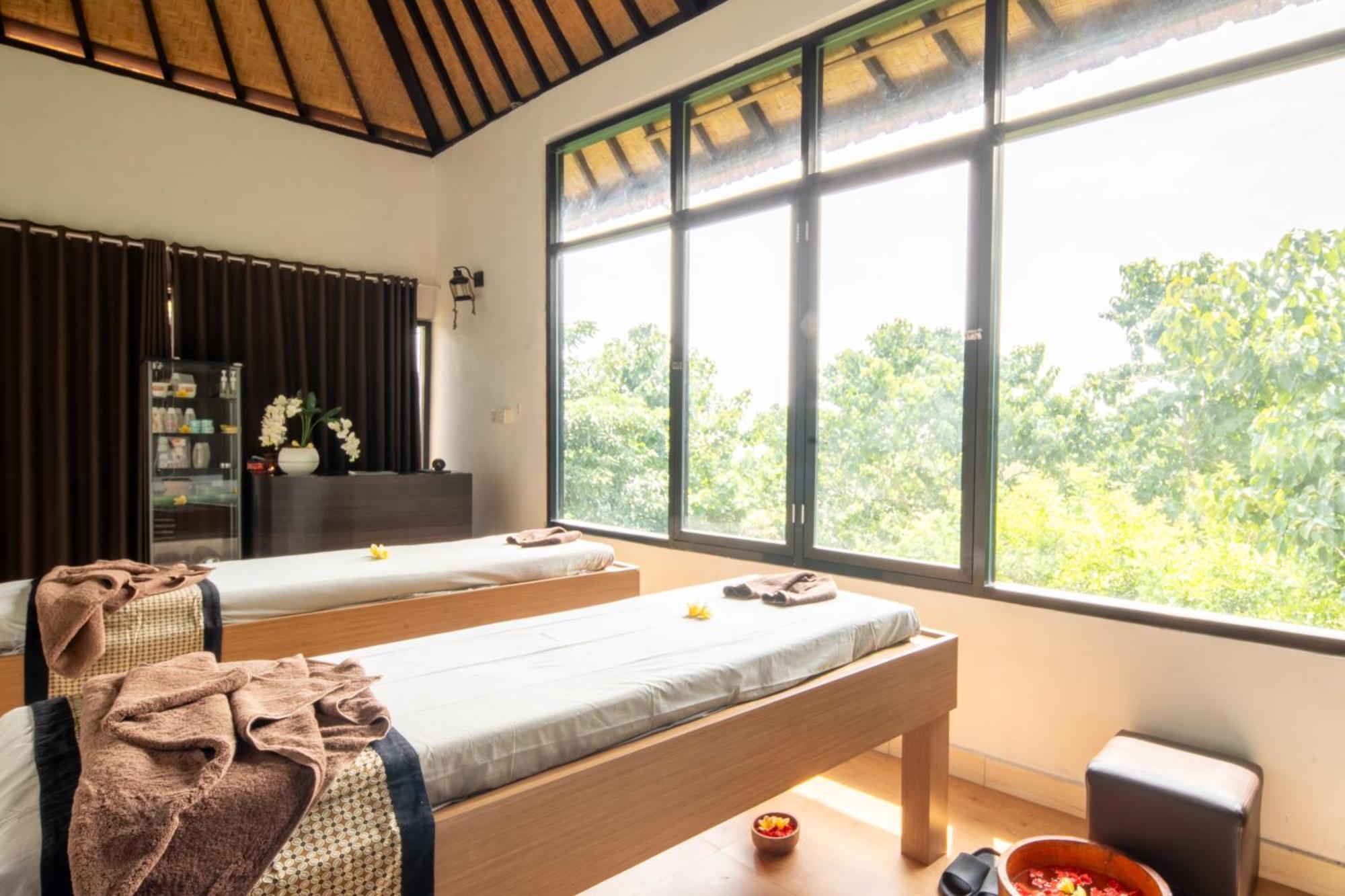 Abasan Hill Hotel&Spa Toyapakeh Buitenkant foto