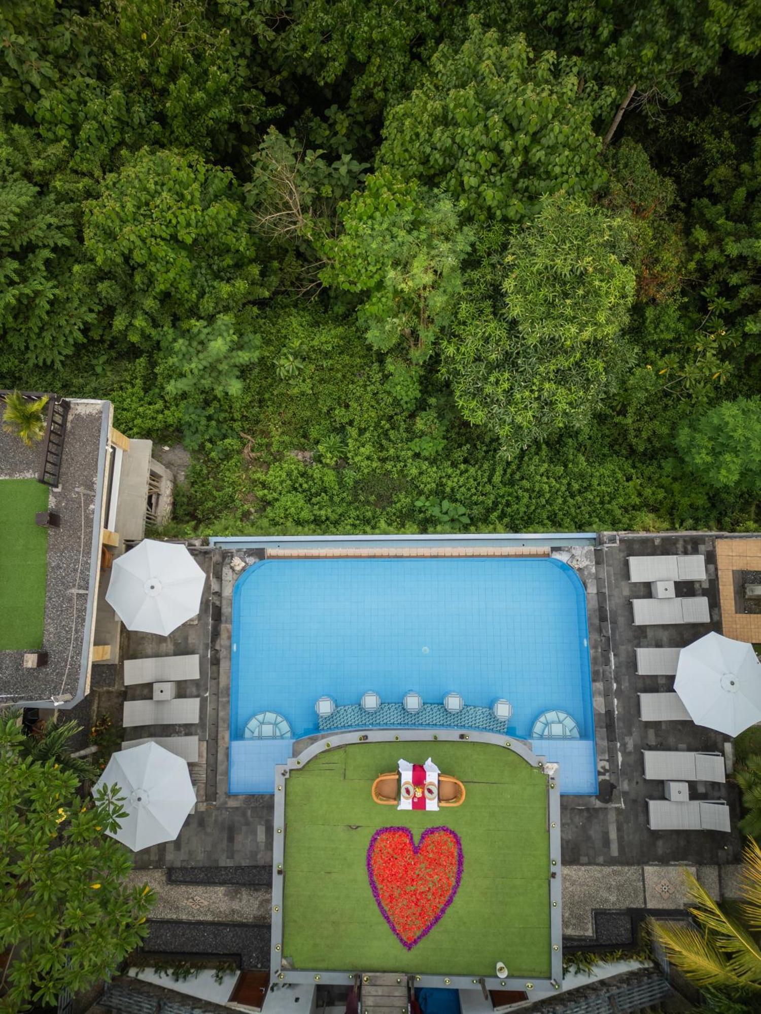 Abasan Hill Hotel&Spa Toyapakeh Buitenkant foto
